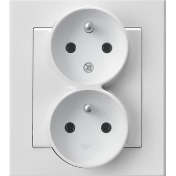 Ospel - Prise double murale avec cadre 230 V SONATA blanche
