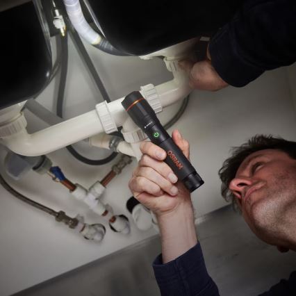 Osram - Lampe torche LED rechargeable à intensité variable LEDINSPECT PRO TORCH 1200 LED/13W/3,6V 4000 mAh IP44