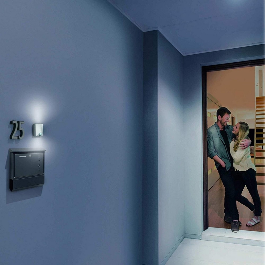 Osram - Lampe d'orientation LED avec détecteur DOORLED LED/1,1W/4xAA IP54