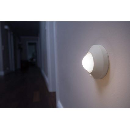Osram - Lampe d'orientation LED avec détecteur NIGHTLUX LED/1,7W/3xAAA IP54