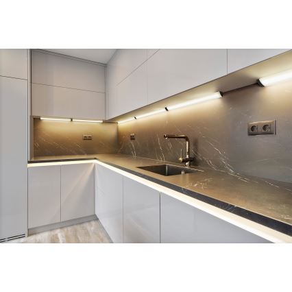 Osram - Luminaire LED sous-meuble dimmable avec détecteur de mouvement LINEAR ANGLE LED/7,5W/230V 3000/4000/6500K 55 cm noir