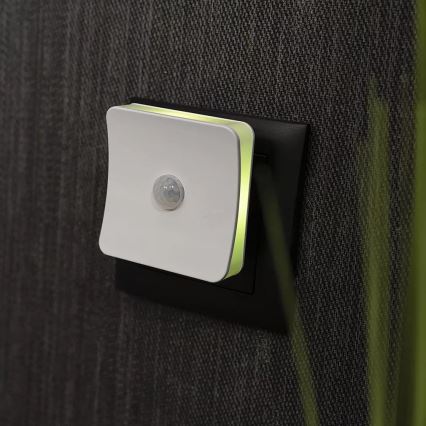 Osram - Veilleuse LED RGB à brancher avec capteur LUNETTA LED/0,3W/230V