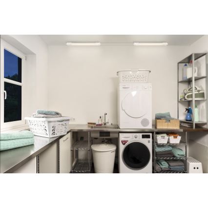 Osram - luminaire LED technique de type fluorescent équipé d'un capteur crépusculaire et d'un détecteur de mouvement SUBMARINE LED/36W/230V 122 cm IP65