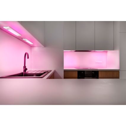 Osram - LED RGBW Luminaire sous-meuble à intensité variable avec capteur de mouvement LINEAR EDGE LED/4W/230V 30 cm blanc + télécommande