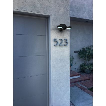 Osram - Projecteur mural LED d'extérieur avec capteur BATTERY, 2 x LED 5W, alimenté par 4 piles D, IP54