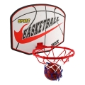 Panier de basket avec ballon