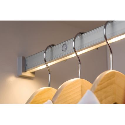 Paulmann 70501 - Éclairage LED pour armoire avec détecteur DRESSLIGHT LED/1,35W/4xAAA