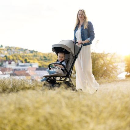PETITE&MARS - Poussette sportive FLIP Gris Platine