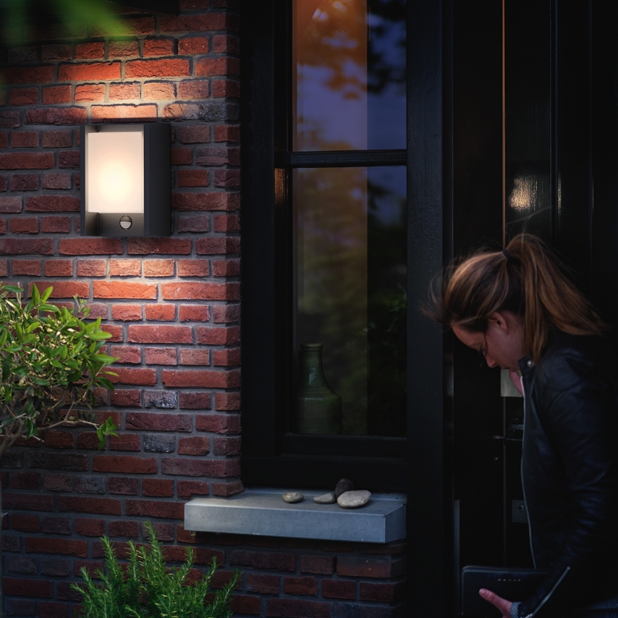 Philips - Applique murale extérieure avec détecteur LED/6W 2700K IP44
