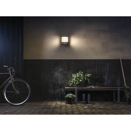 Philips - Applique murale extérieure LED avec détecteur LED/3W/230V IP44