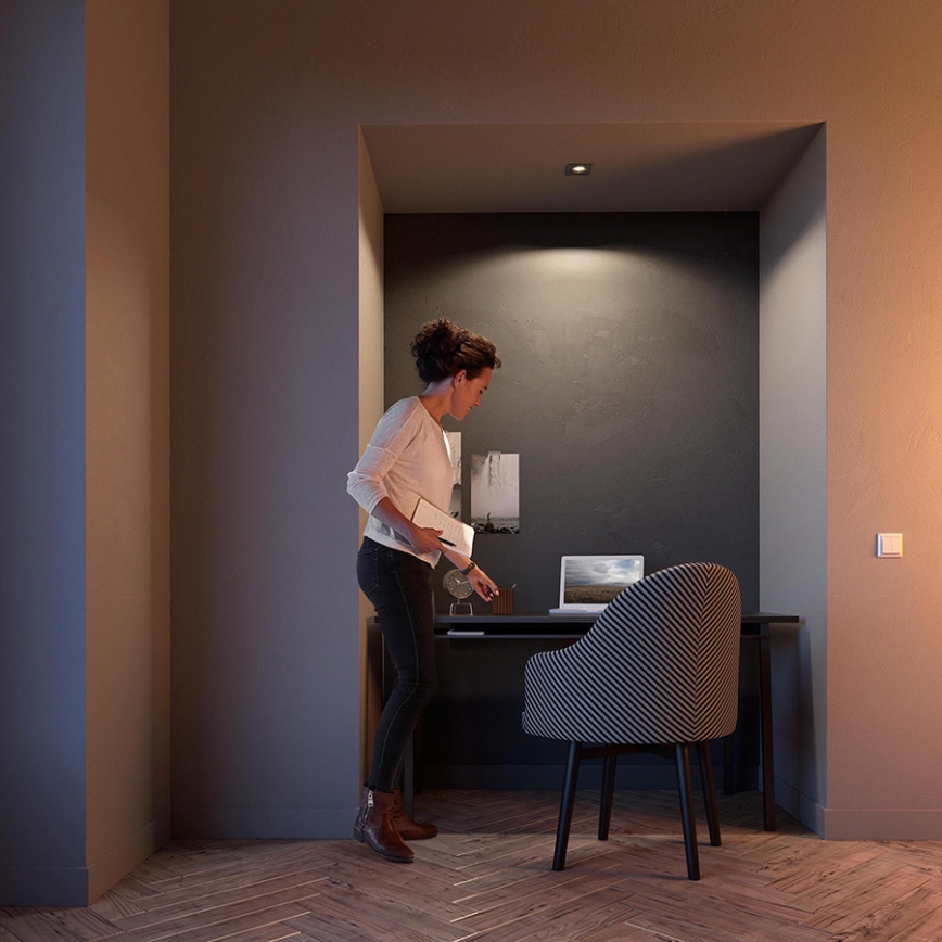 Philips - Spot LED encastré RGBW dimmable DONEGAL 1xGU10/4,8W/230V + télécommande