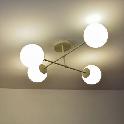 Plafonnier à montage en surface MOON 4xE27/15W/230V, crème