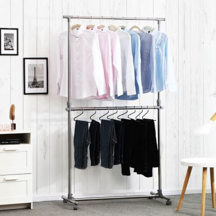 Porte‑manteau mobile sur pied LINEA, finition argentée