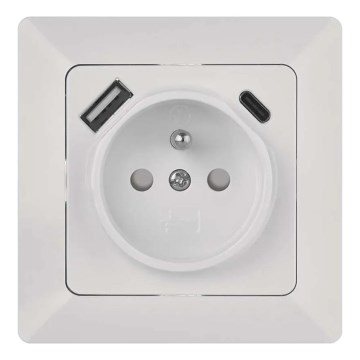 Prise murale domestique avec ports USB-A et USB-C