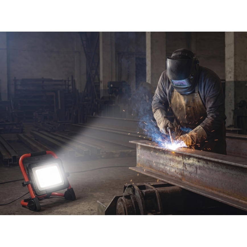 Projecteur LED sur trépied ELION LED/100W/230V 4000K IP65 rouge/noir