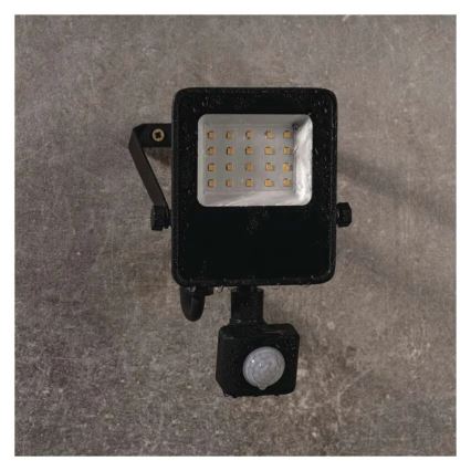 Projecteur LED avec capteur VISIO LED/10W/230V 4000K IP65