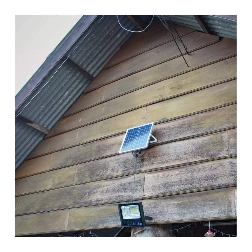 Projecteur solaire à intensité variable LED/20W/6V 6000K IP65 + télécommande