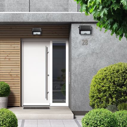 Projecteur solaire avec détecteur de mouvement et de crépuscule EPAD LED/10W/3000 mAh 7,4V 4000K IP65