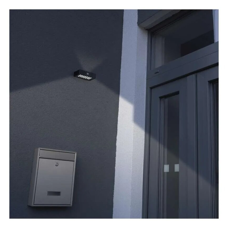 Projecteur solaire avec détecteur de mouvement LED/3,7V 1200mAh 4000K IP65 noir