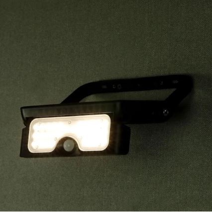 Projecteur solaire avec détecteur LED/5W/3,7V IP65 4000K 3000 mAh