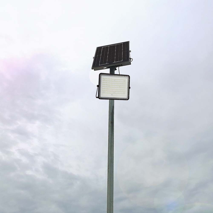 Projecteur solaire d'extérieur LED/20W/3,2V 6400K noir IP65 + télécommande
