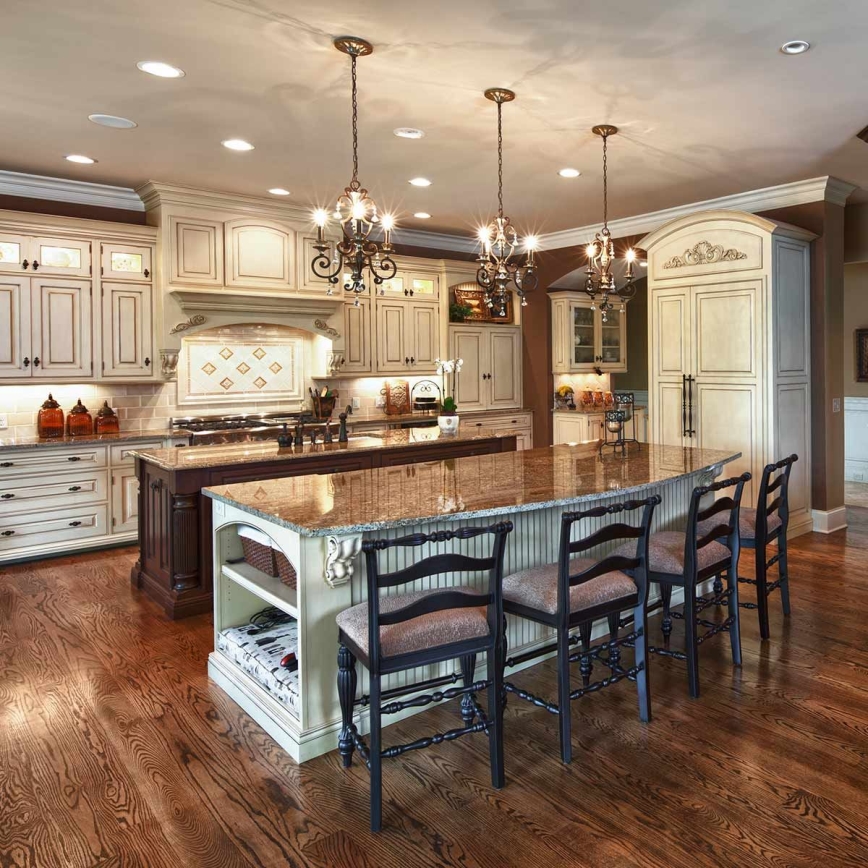 Quoizel - Lustre à chaîne MARQUETTE 3xE14/60W/230V bronze