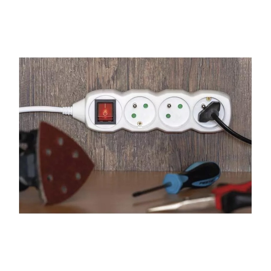 Rallonge avec un interrupteur 4Z 5m blanche
