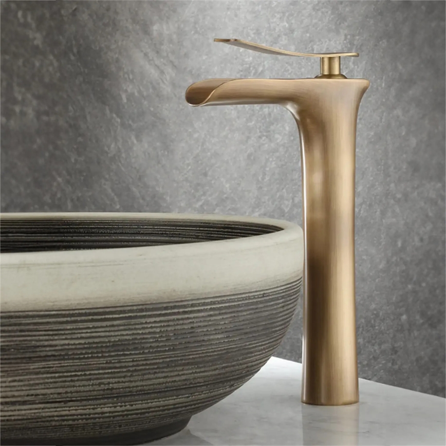 REA-B8120 - Mitigeur pour lavabo LAGUNA 30 cm, finition dorée brossée
