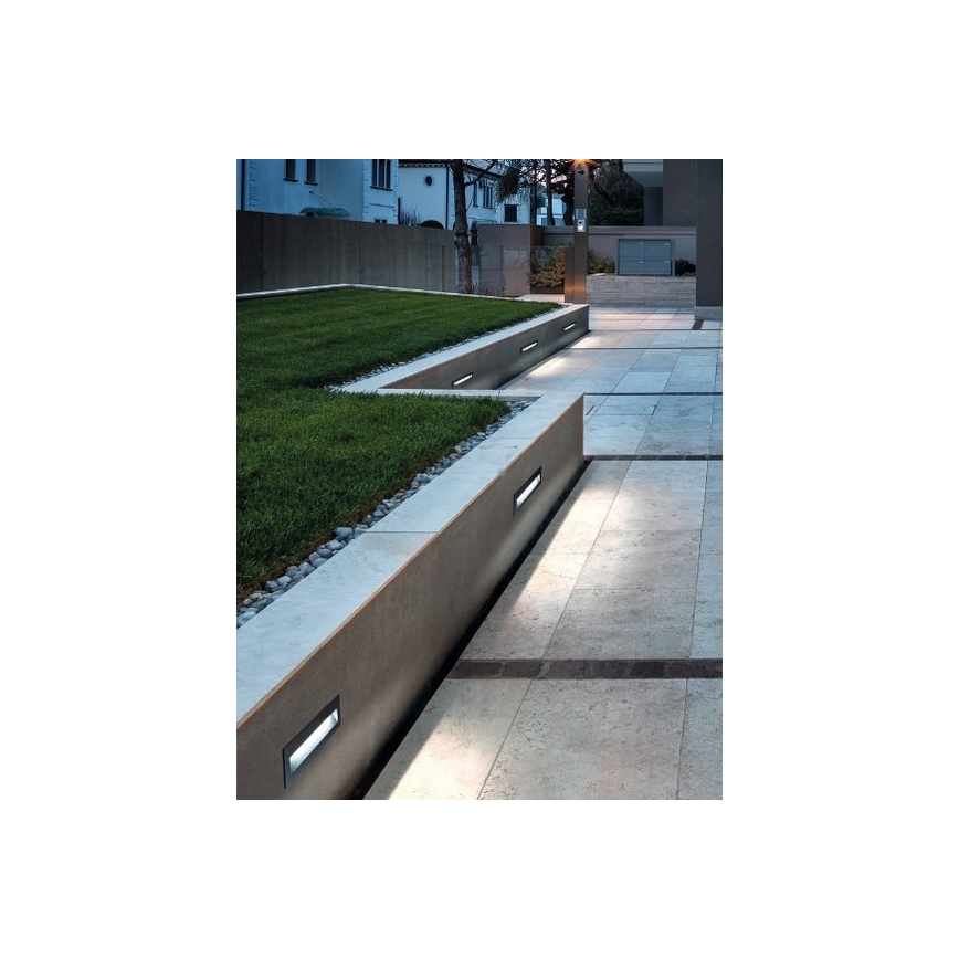 Redo 9091 - Éclairage d'escalier extérieur IGOR LED/6W/230V 3000K IP54 blanc