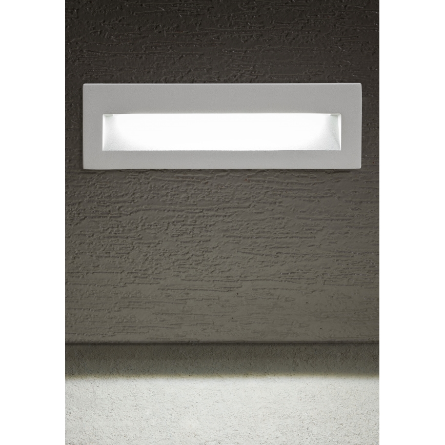 Redo 9091 - Éclairage d'escalier extérieur IGOR LED/6W/230V 3000K IP54 blanc
