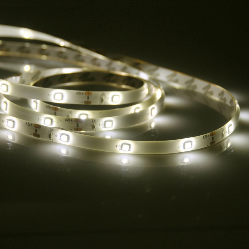 Ruban LED salle de bain 5m 8,5W /12V IP44 3000K