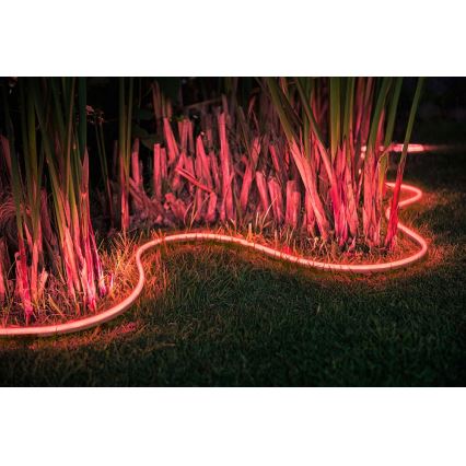 Ruban RGBW à intensité variable Philips Hue OUTDOOR STRIP LED/20,5W 2m IP67