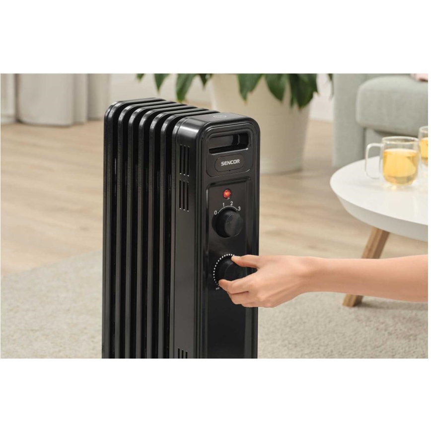Sencor - Radiateur à bain d'huile à 7 ailettes 600/900/1500W/230V noir
