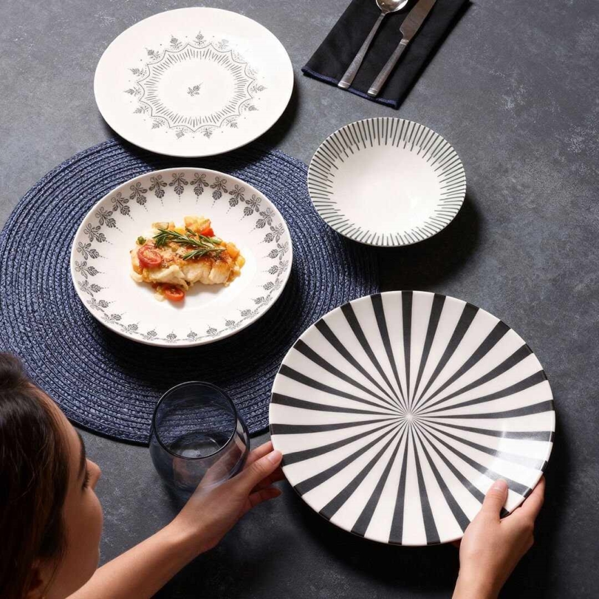 Service de table 24 pièces en porcelaine — blanc/noir