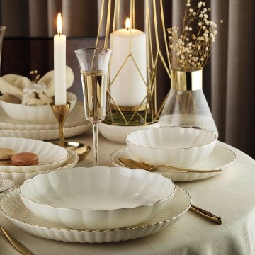 Service de table 27 pièces en porcelaine blanche et dorée