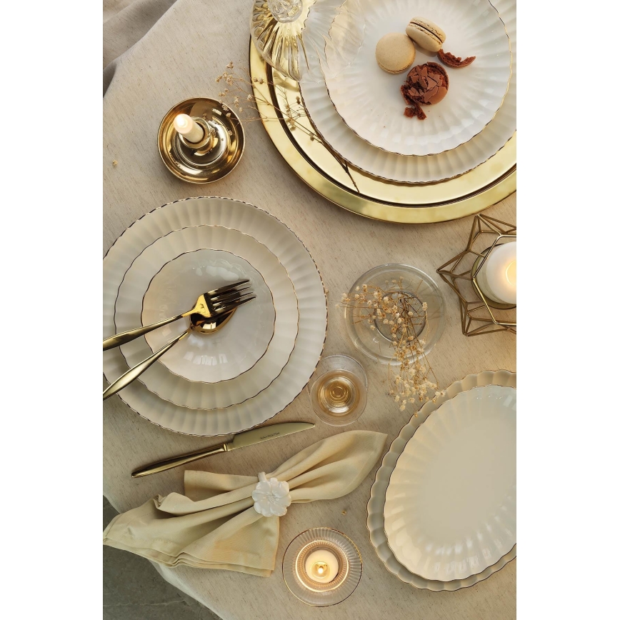 Service de table 27 pièces en porcelaine blanche et dorée