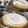 Service de table 83 pièces blanc/cuivré/porcelaine