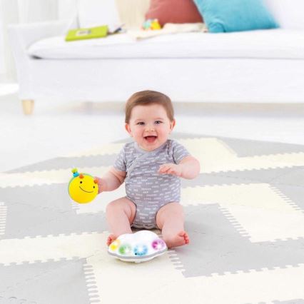 Skip Hop - Jouet musical EXPLORE&MORE abeille 3xAA