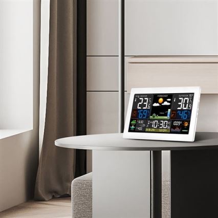 Station météo avec écran LCD couleur 5V/2xAA + 2xAA