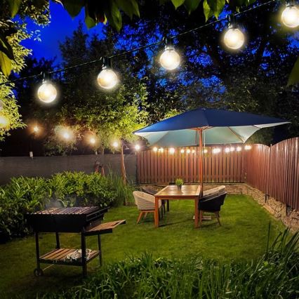 Guirlande lumineuse LED d'extérieur GIRLANDA — 25 ampoules E12, 20 m, IP44, blanc chaud