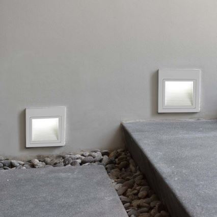 Spot d'escalier extérieur LED/5W/230V 3000K IP65 blanc