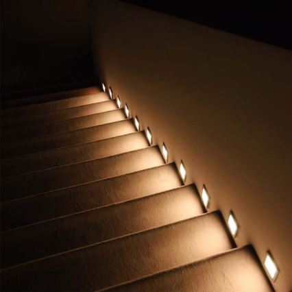Spot d'escalier extérieur LED/5W/230V 3000K IP65 blanc