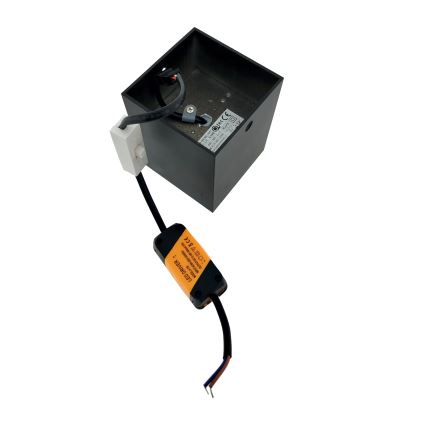 Spot LED/5W/230V 3000/4000/6400K 7,5x7,5 cm noir