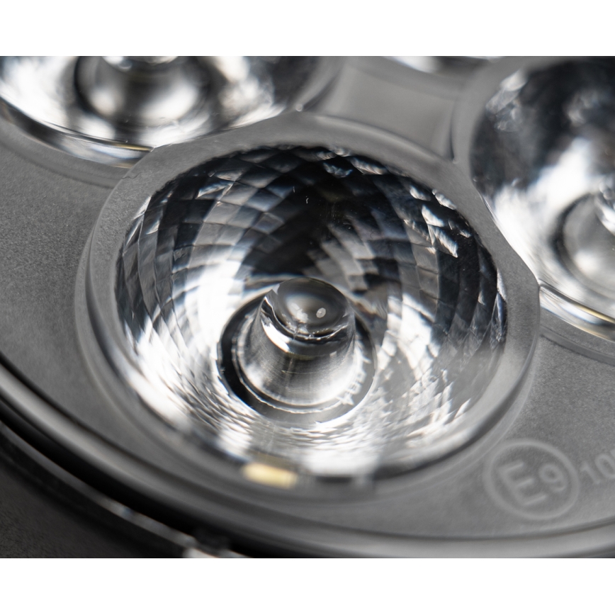 Spot pour tracteurs BLACK LED/20W/10-30V IP69 5700K arrondi
