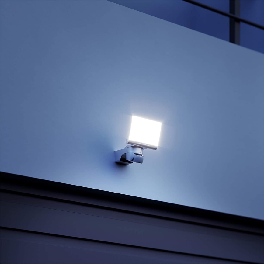 STEINEL 033088 - Projecteur LED avec détecteur de mouvement XLED Home 2 LED/14W/230V IP44
