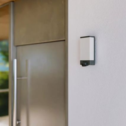 Steinel 094263 - Numéro de maison éclairé avec détecteur 1xE27/15W/230V L 14 S IP44