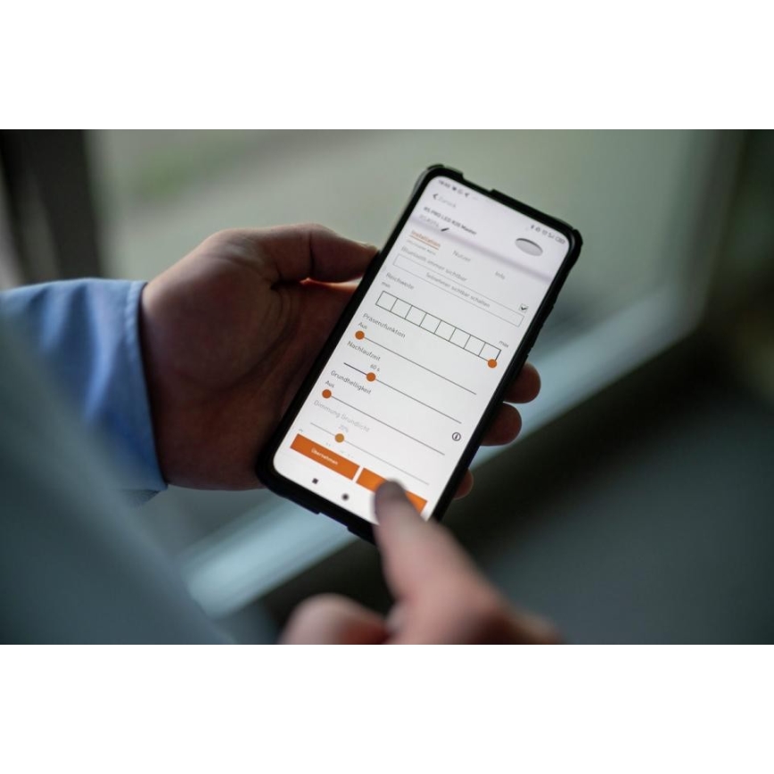 Steinel 067748 - Plafonnier LED à intensité variable avec détecteur RS PRO R20 PLUS 15,86W/230V IP40 3000K