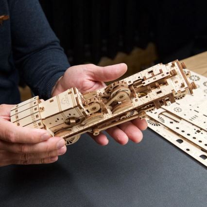 Ugears - Puzzle 3D mécanique en bois Harry Potter Poudlard express