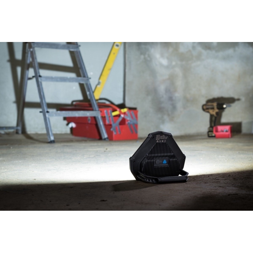 Varta 18647101401 - Lampe de travail LED portable WORK FLEX 12W/5V 5200 mAh IP54