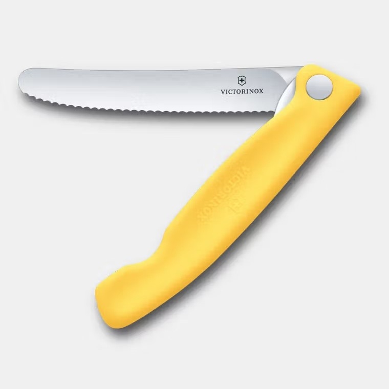 Victorinox - Couteau pliant SWISS CLASSIC 11 cm jaune